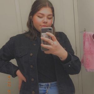 Meet your Posher, Madison